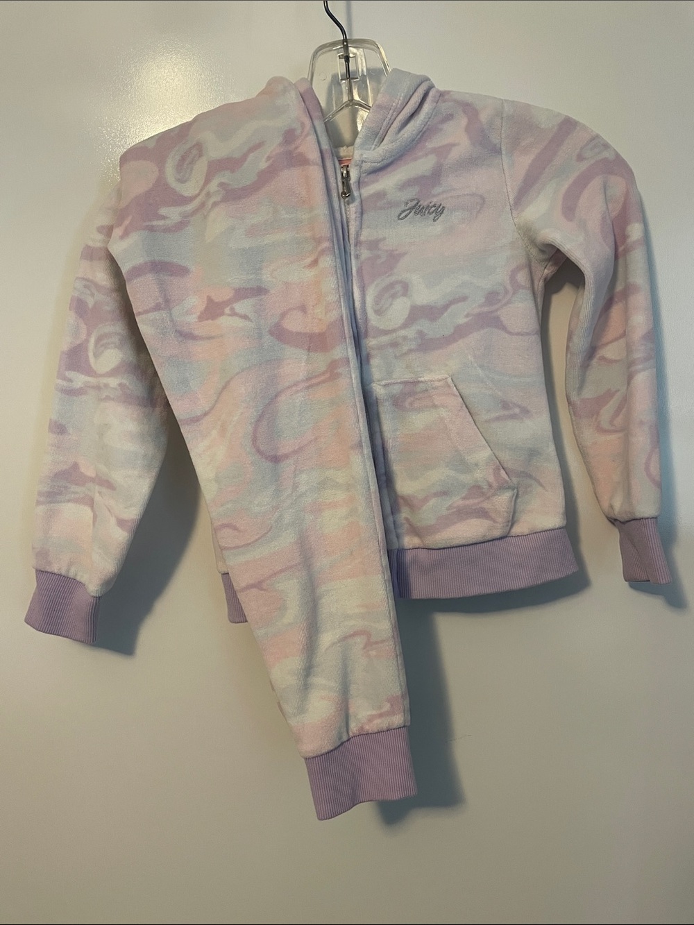 Juicy Couture sweatsuit pink and purple girls size 6
